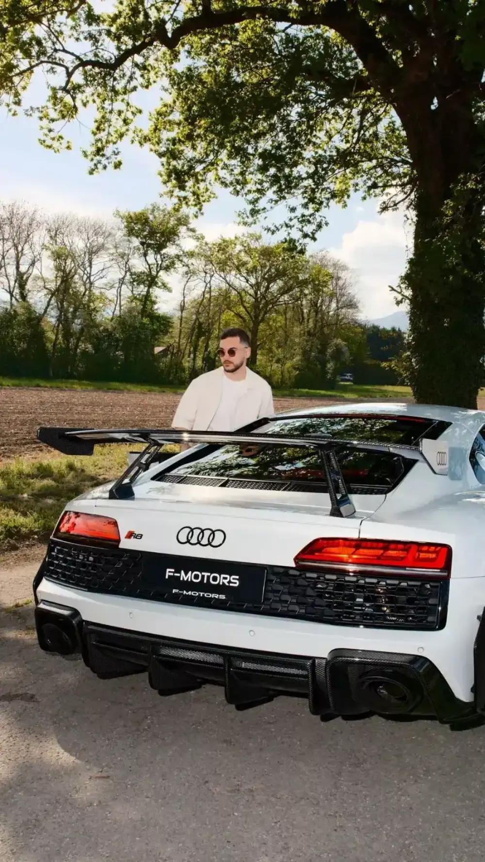 Visuel du projet Marouane Supercar par Yanis Lafkiri, directeur artistique