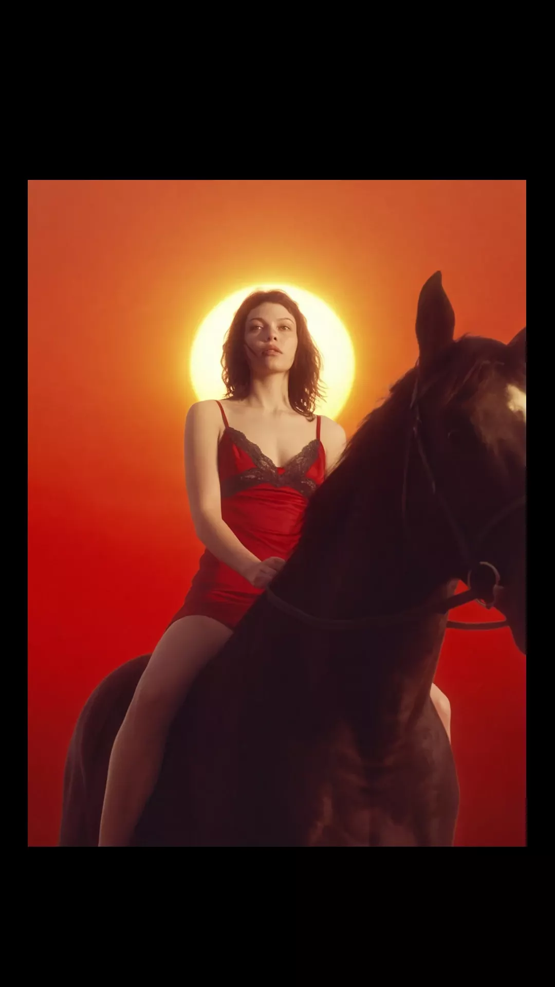Visuel du projet What's on her mind ? par Yanis Lafkiri, directeur artistique